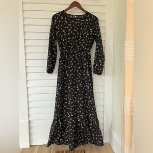 NWOT Floral Maxi Dress